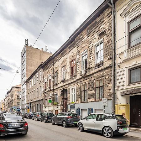 Simple And Central A C Home Budapest Esterno foto